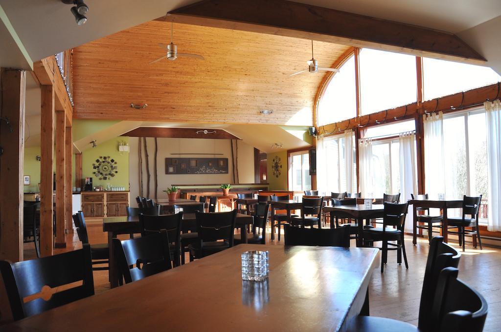 La Petite Auberge De Jouvence Magog Eksteriør billede